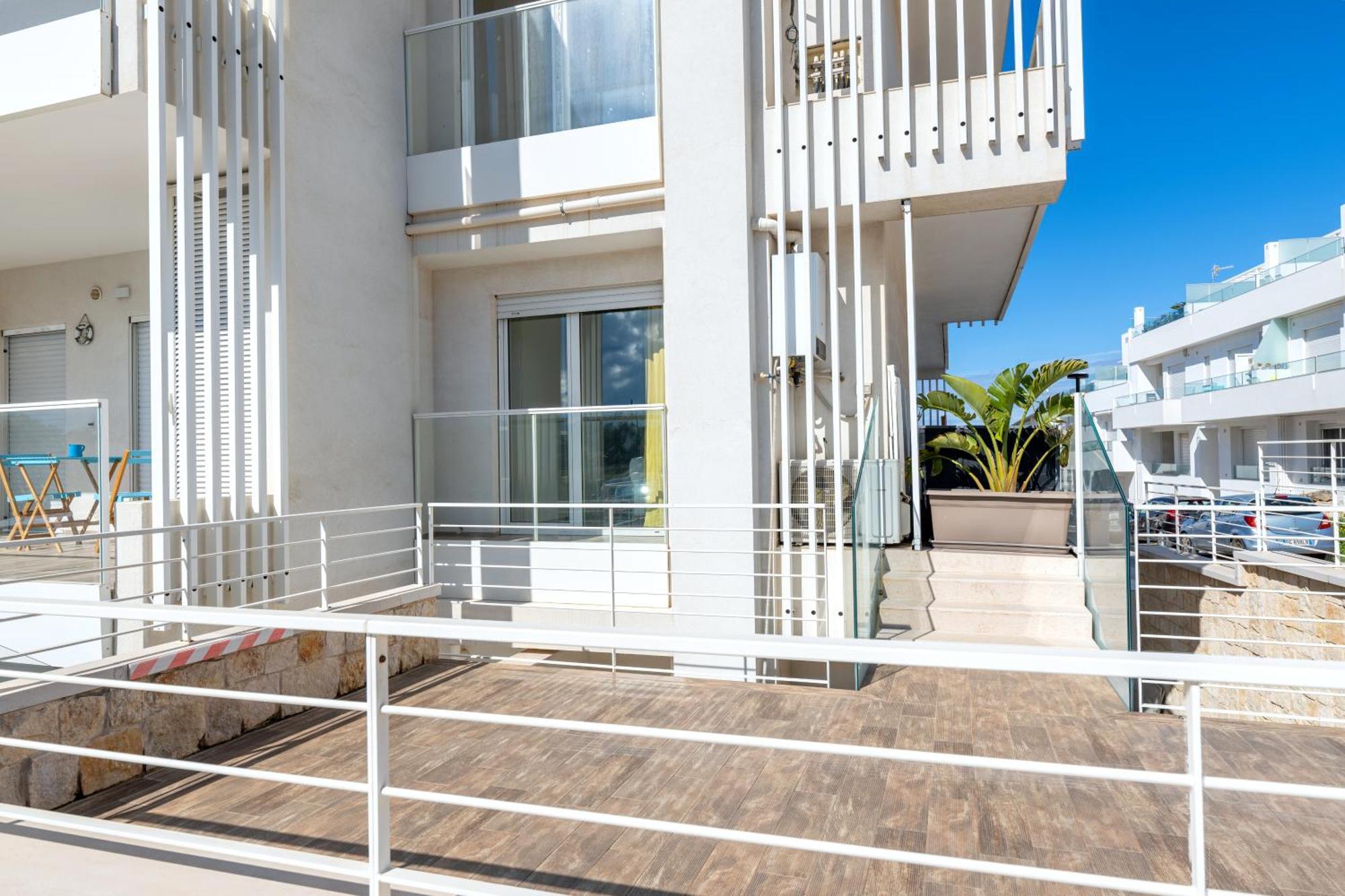 Exclusive Deluxe Apt Up To 6 People & Heated Tub Polignano a Mare Dış mekan fotoğraf