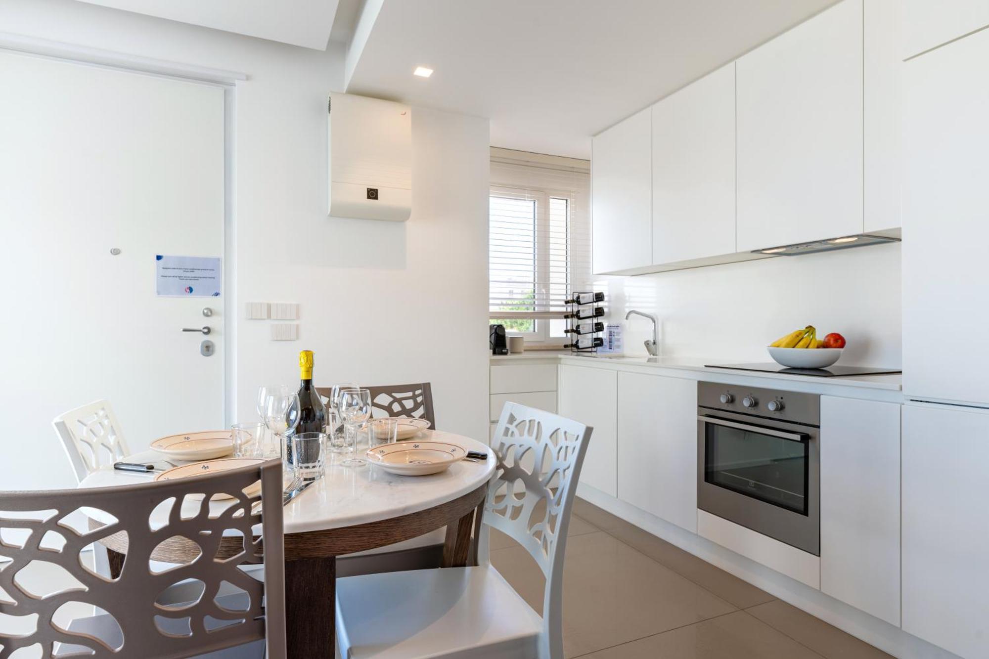 Exclusive Deluxe Apt Up To 6 People & Heated Tub Polignano a Mare Dış mekan fotoğraf