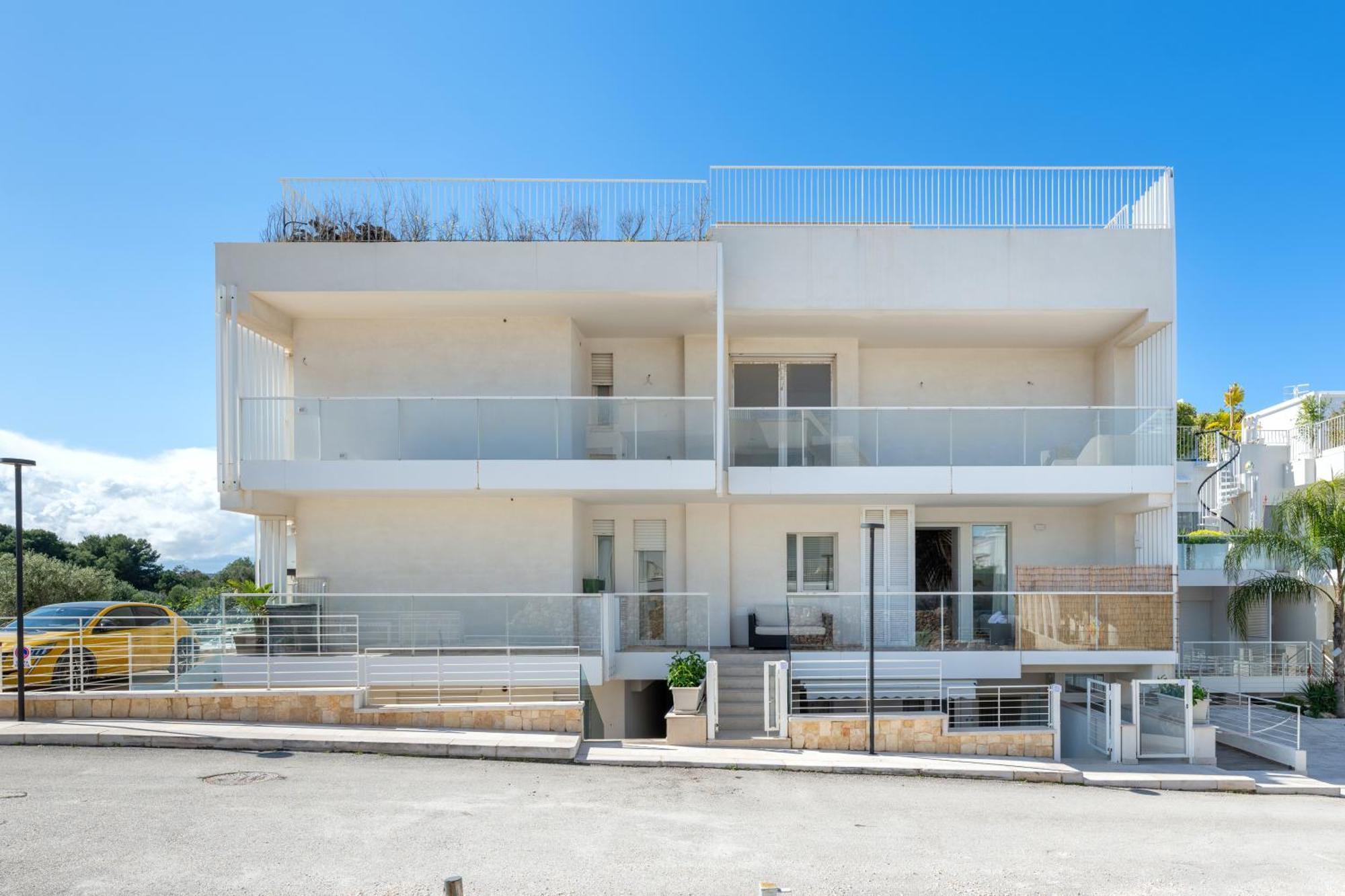 Exclusive Deluxe Apt Up To 6 People & Heated Tub Polignano a Mare Dış mekan fotoğraf